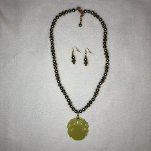 Betsy Michaels Pearl & Jade Necklace with Earrings